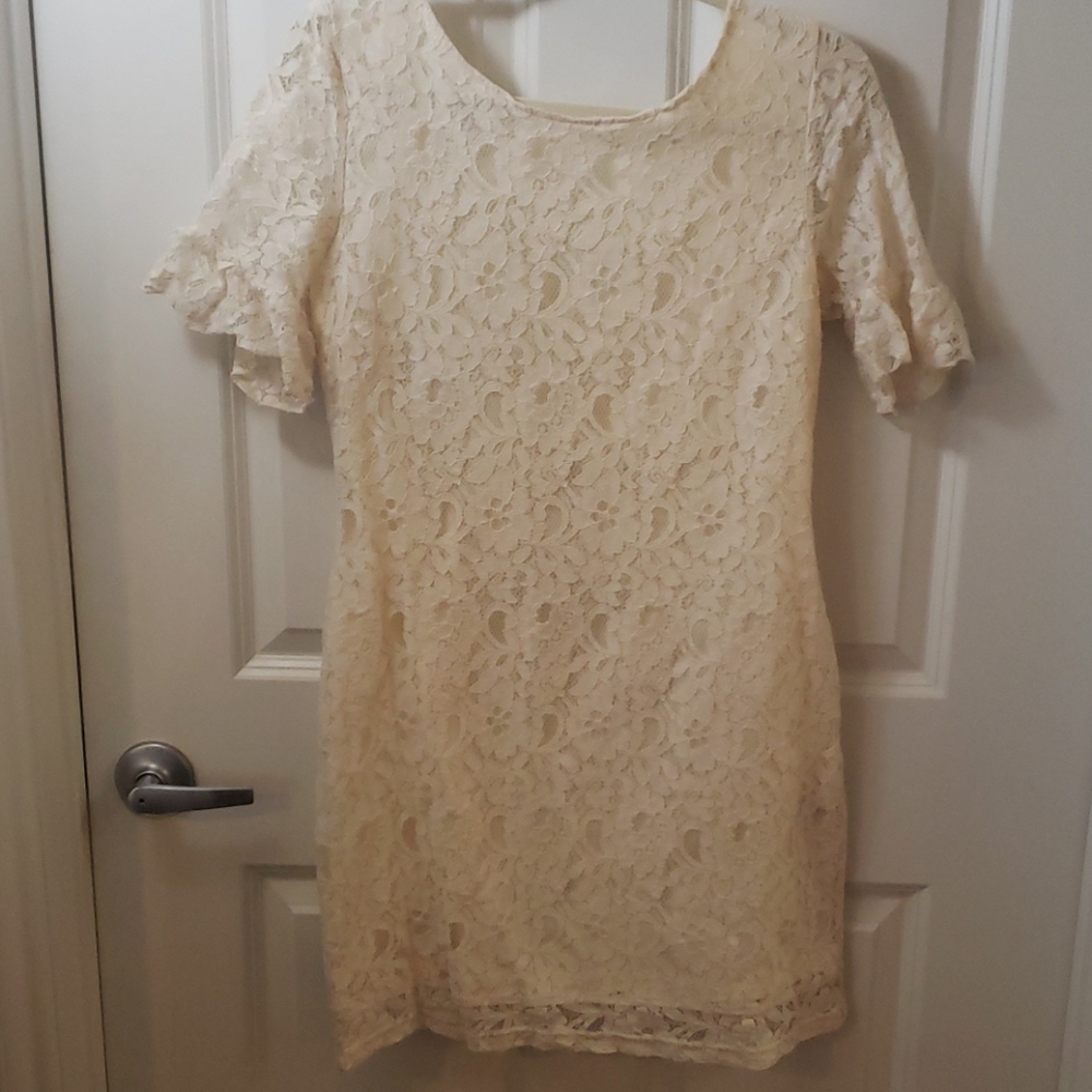 Cream lace dress by Tulle